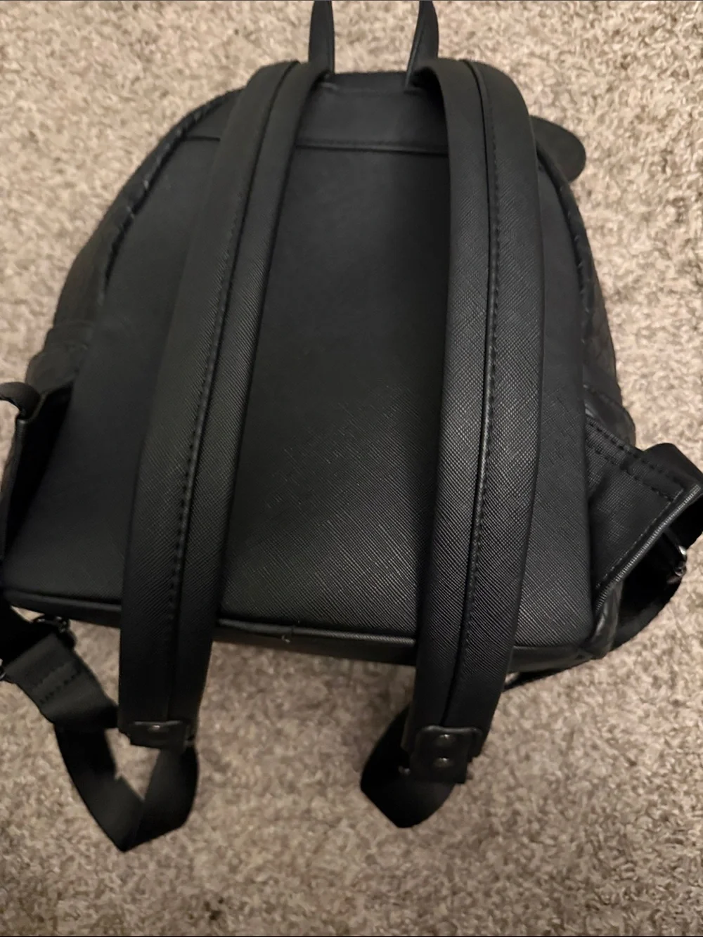 Loungefly Black Quilted Mickey Ear Backpack - Picture 3 of 4